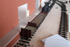 Store building and its loading dock on Ben Powell's new industrial layout, including a canopy over the dock. (photo © Ben Powell)