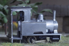 David's N Drive Bagnall.jpg - David Churchill's built but unpainted N-Drive Bagnall "Central" 0-4-0T running on the chassis supplied with the kit. (photo © David Churchill)